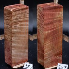 Брусок стабилизированной древесины стеганный клен, кавказ, в бледно красном. (157), заготовка для творчества или рукояти ножа
