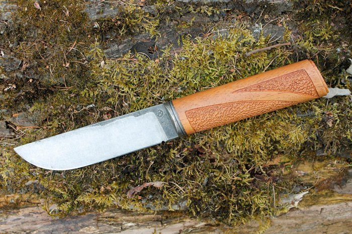 Пример рукояти ножа из ироко