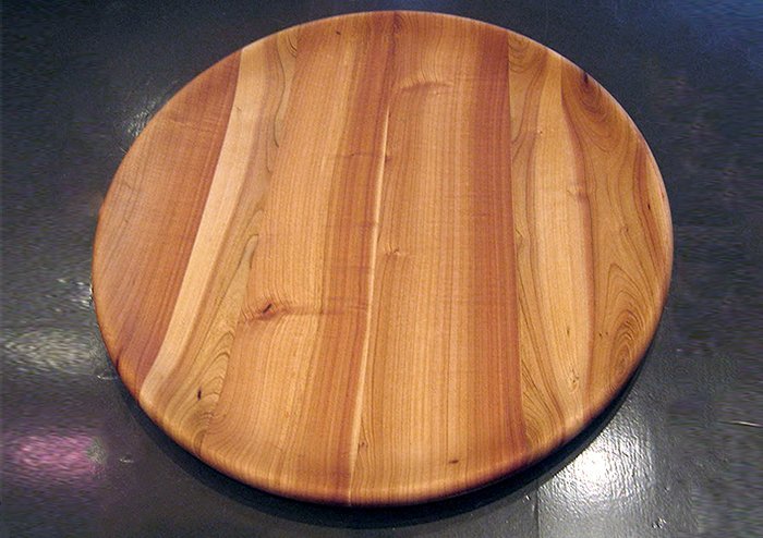тарелка из древесины черемухи