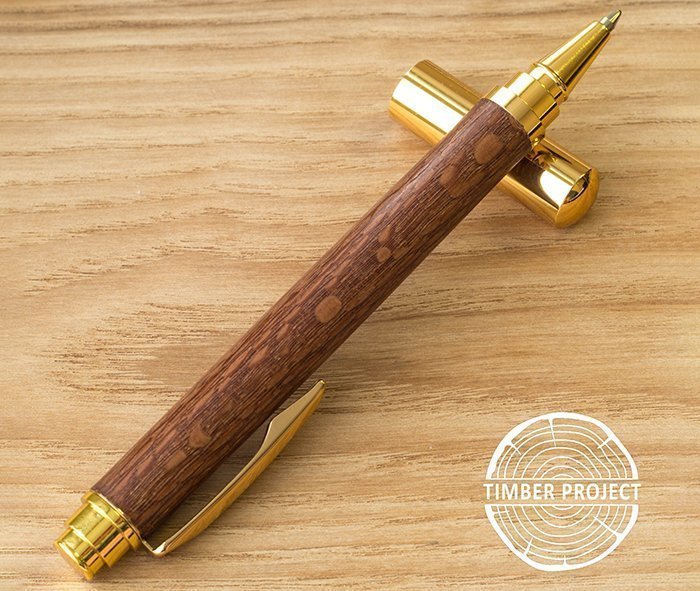 пишущая ручка с корпусом из древесины лайсвуда