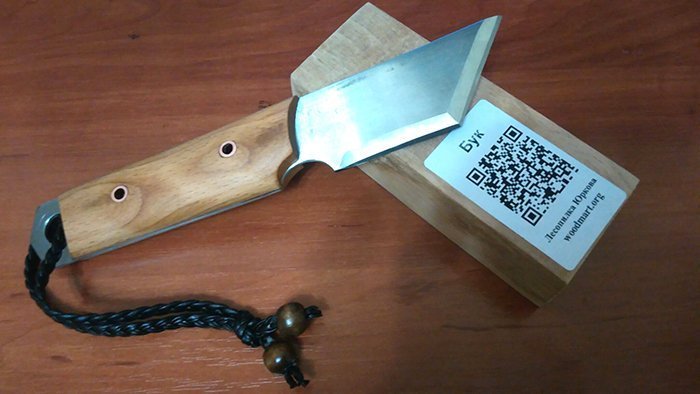 рабочий нож с накладной рукоятью из древесины бука