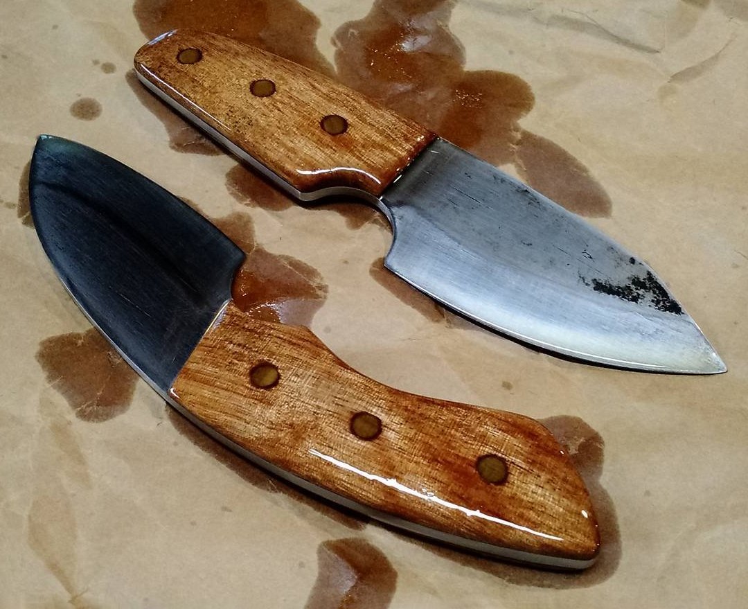 ножи с накладными рукоятями из древесины макоре