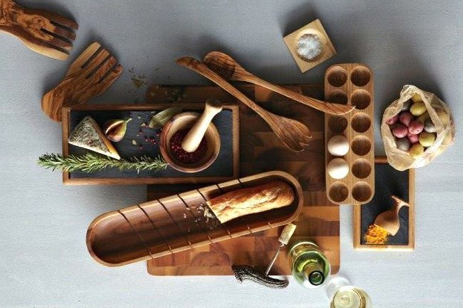 кухонная утварь из натуральной древесины