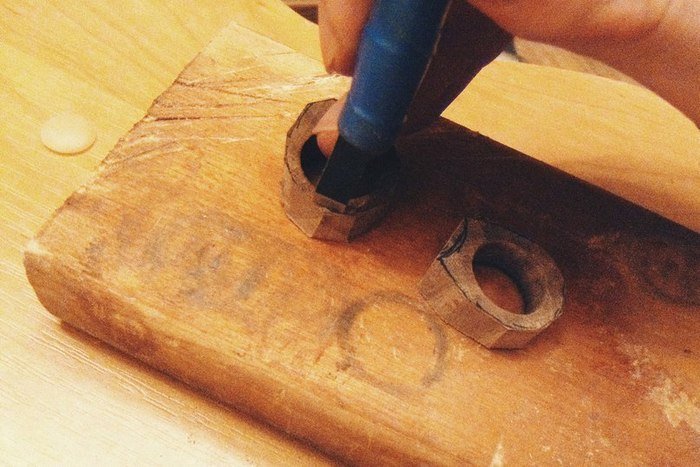 Вырезание деревянного кольца